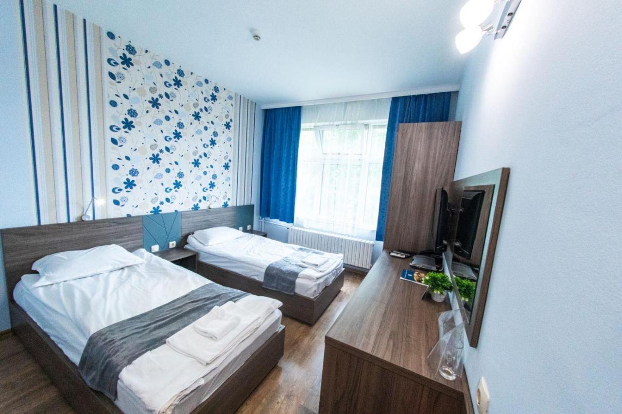 Hotel Ezeroto Stara Zagora Ngoại thất bức ảnh