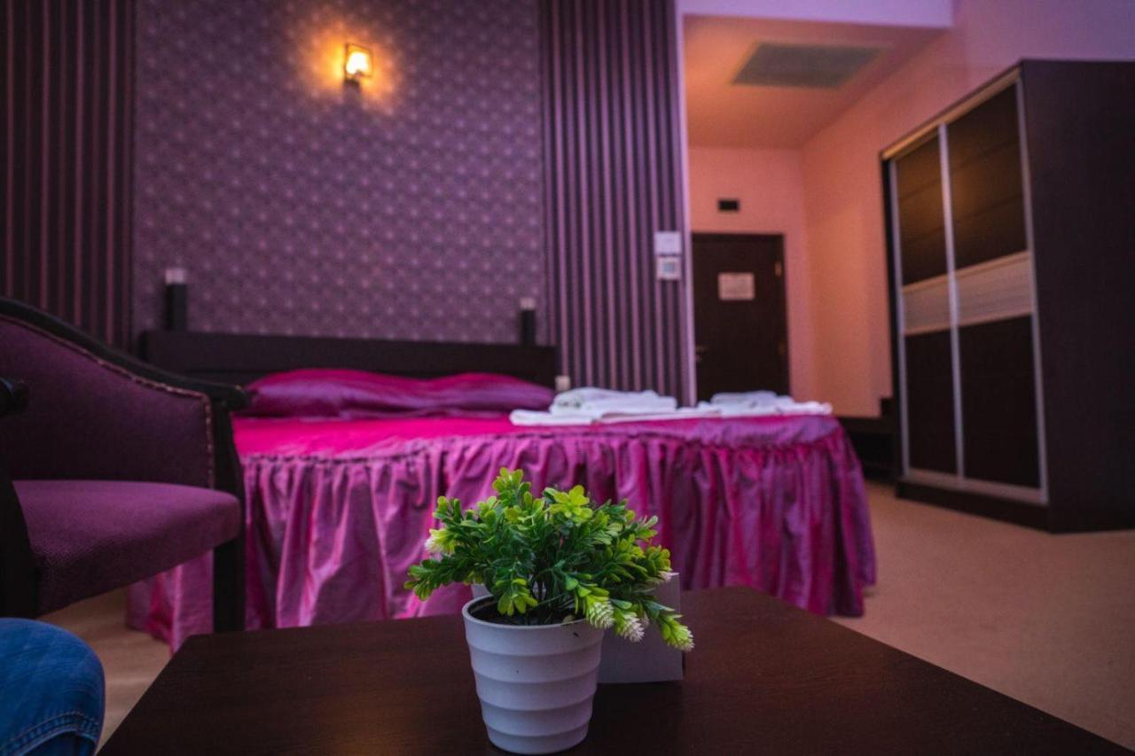 Hotel Ezeroto Stara Zagora Ngoại thất bức ảnh