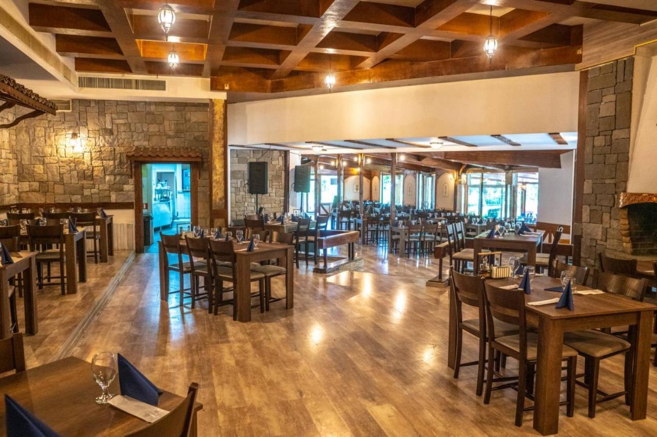 Hotel Ezeroto Stara Zagora Ngoại thất bức ảnh