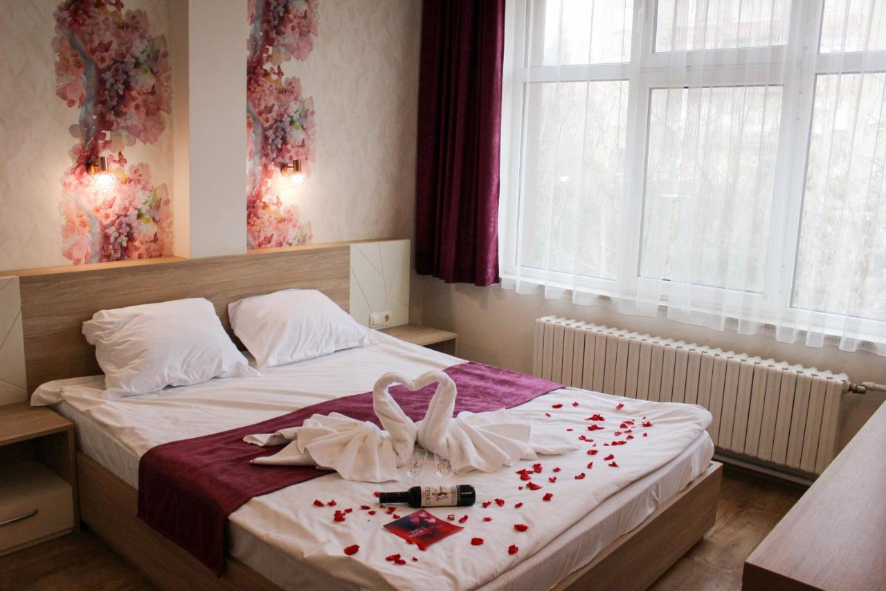Hotel Ezeroto Stara Zagora Ngoại thất bức ảnh